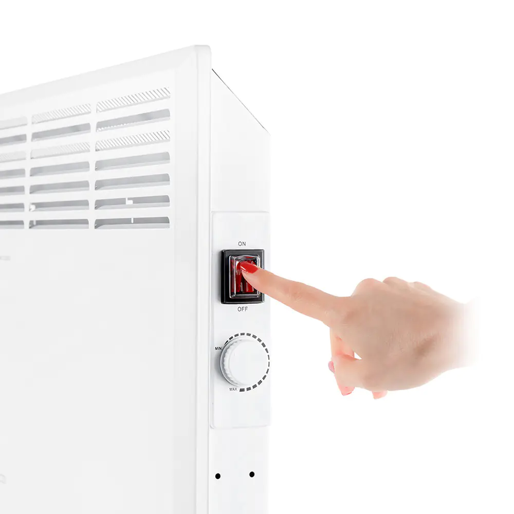 Печка конвекторна Termomax TR050, 500W, алуминиев нагревател, панелен, (35946836): Натискане на превключвателя