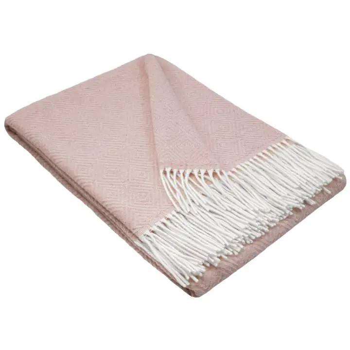 Тъмнорозово вълнено одеяло - идеално за всеки дом, (22302)