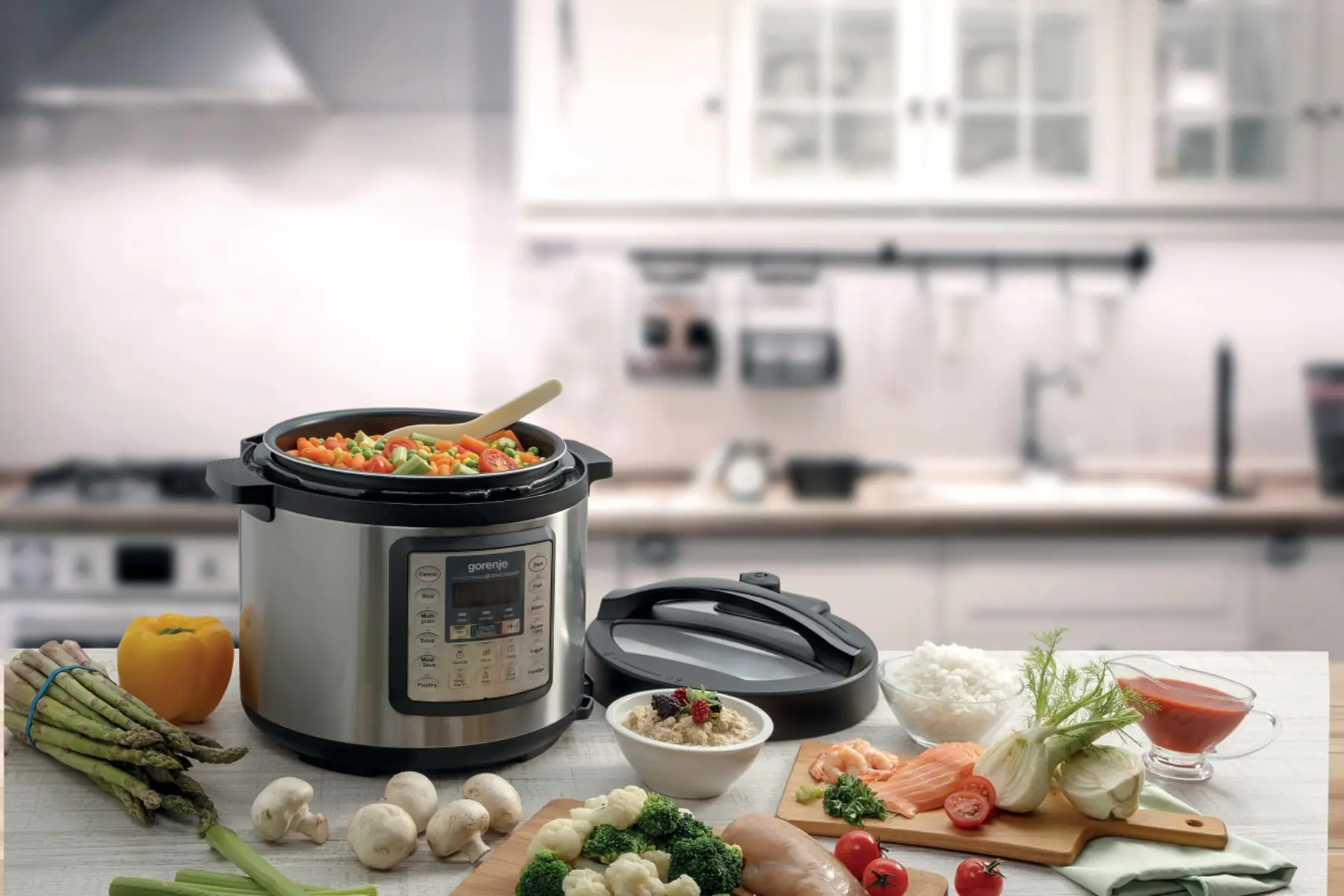 Мултикукър Gorenje MC6MBK, (13634): Отворен мултикукър с капак
