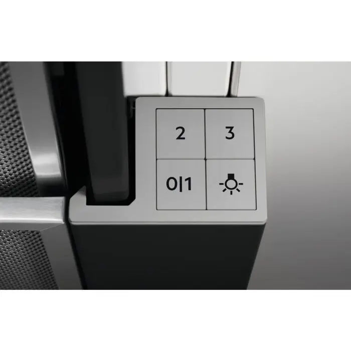 Телескопичен абсорбатор Electrolux LFP326FB, (21680): Бутони за управление