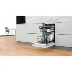 Съдомиялна машина за вграждане Whirlpool WSIC 3M27 C, (35931600)